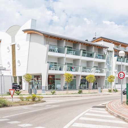 Sole B Lägenhet Bibione Exteriör bild