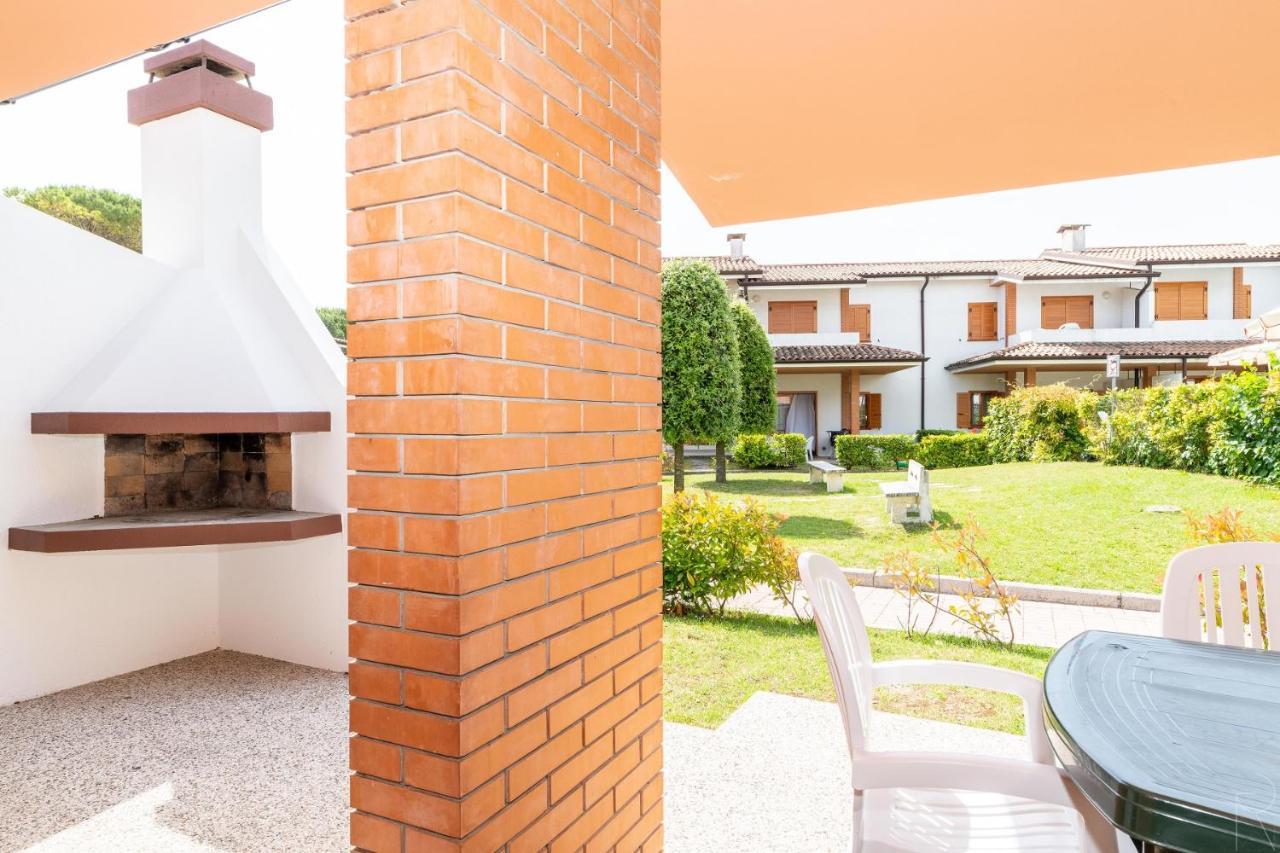 Sole B Lägenhet Bibione Exteriör bild